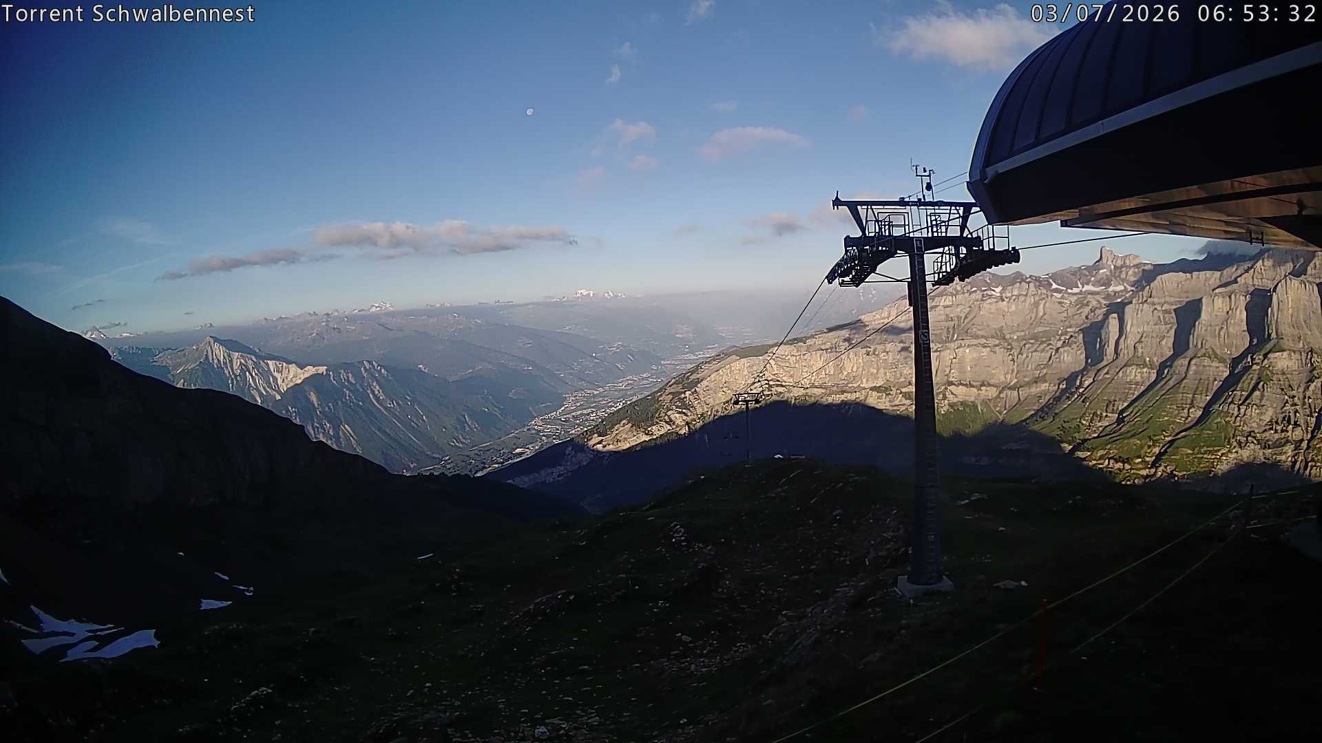 Archived image Webcam Schwalbennest- Leukerbad