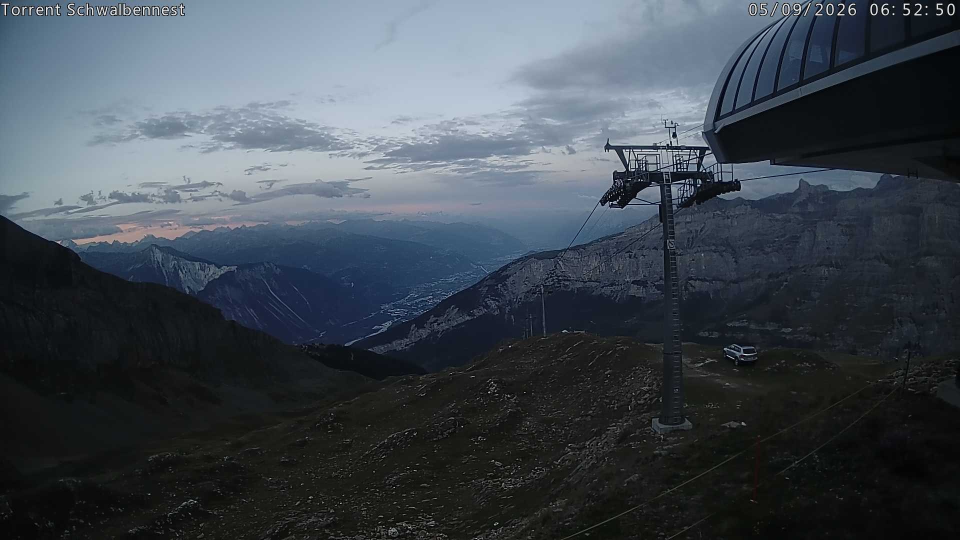 Archived image Webcam Schwalbennest- Leukerbad