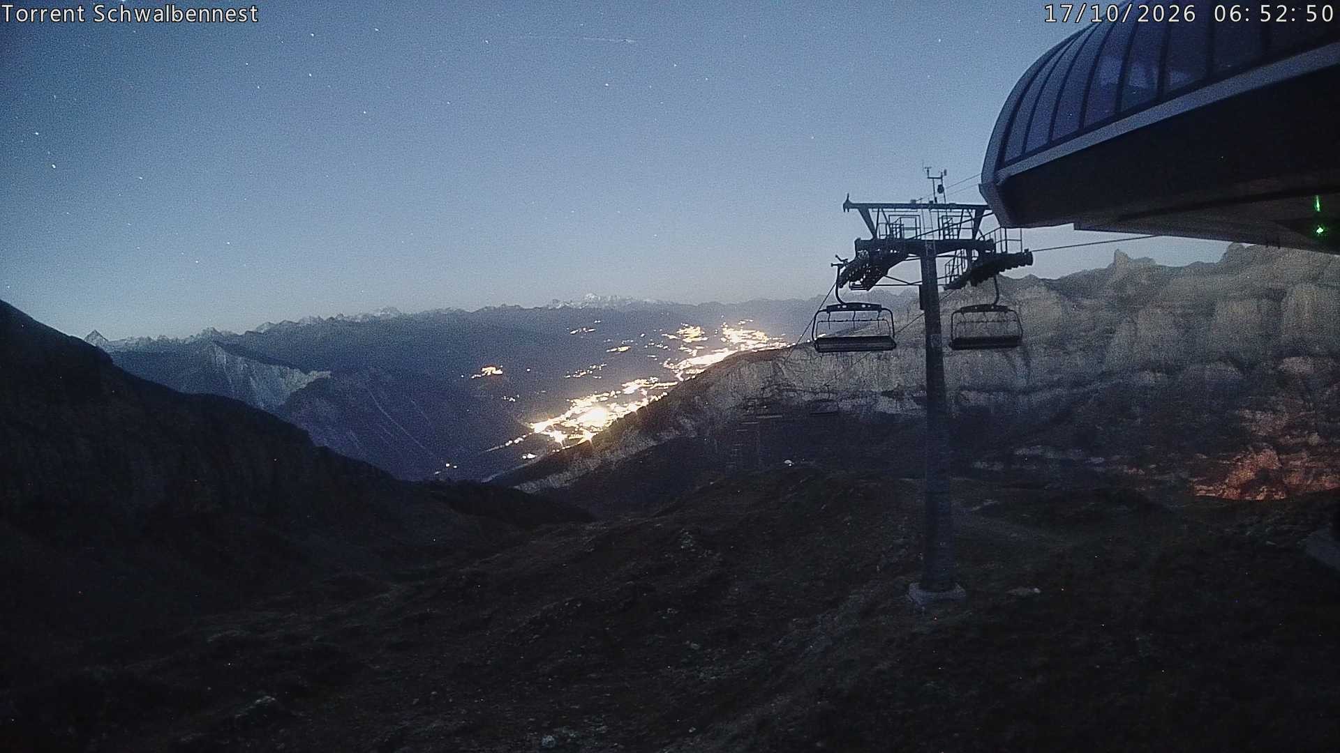 Archived image Webcam Schwalbennest- Leukerbad