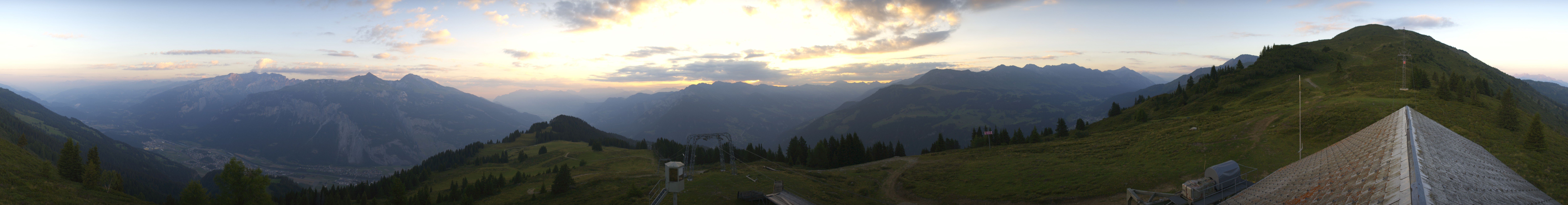 Archived image Webcam Roundshot Chur Brambruesch