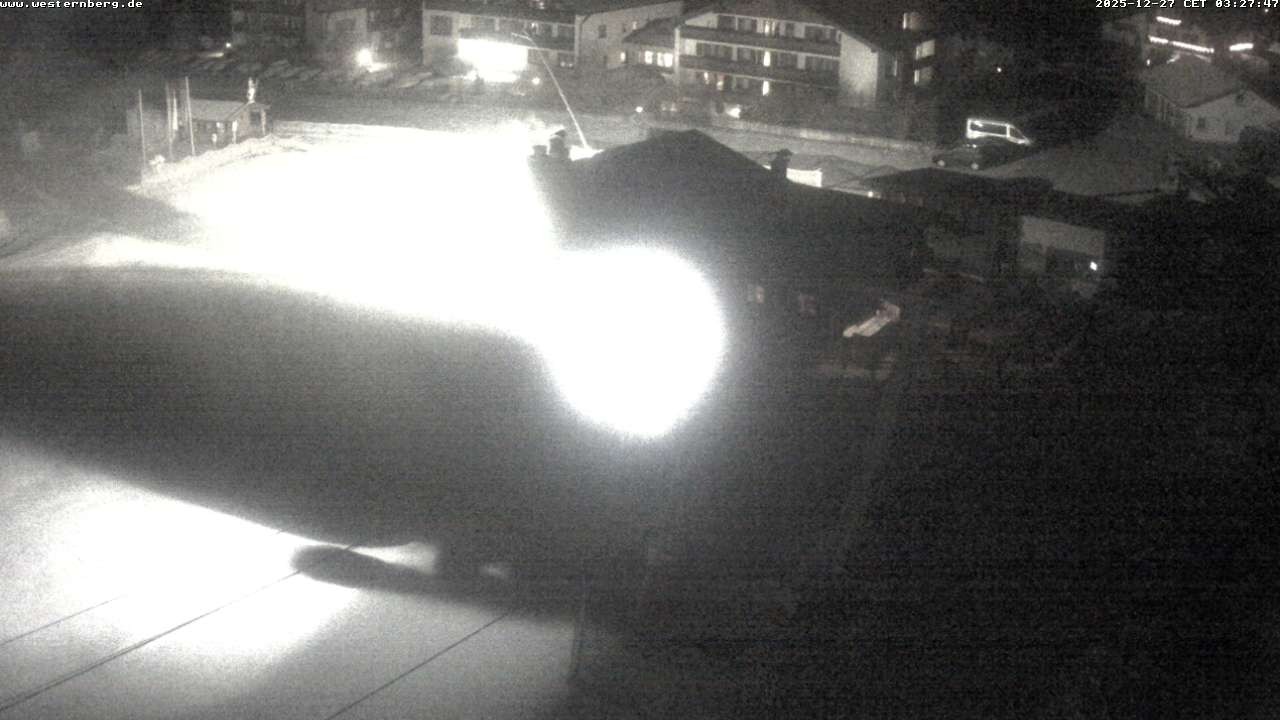 Archiv Foto Webcam Ruhpolding: Wirtshaus und Talstation Lift Westernberg