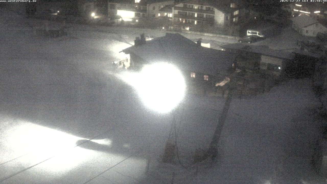 Archiv Foto Webcam Ruhpolding: Wirtshaus und Talstation Lift Westernberg