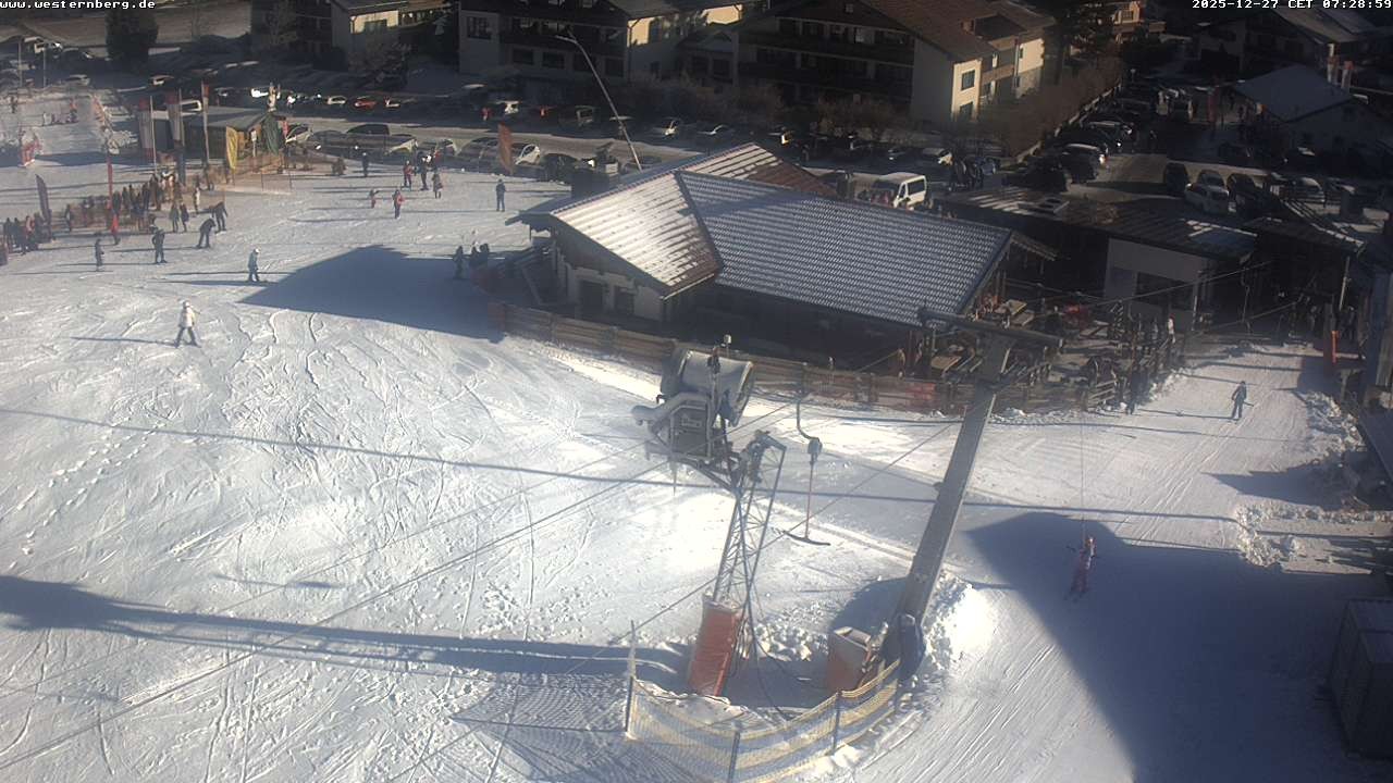 Archiv Foto Webcam Ruhpolding: Wirtshaus und Talstation Lift Westernberg