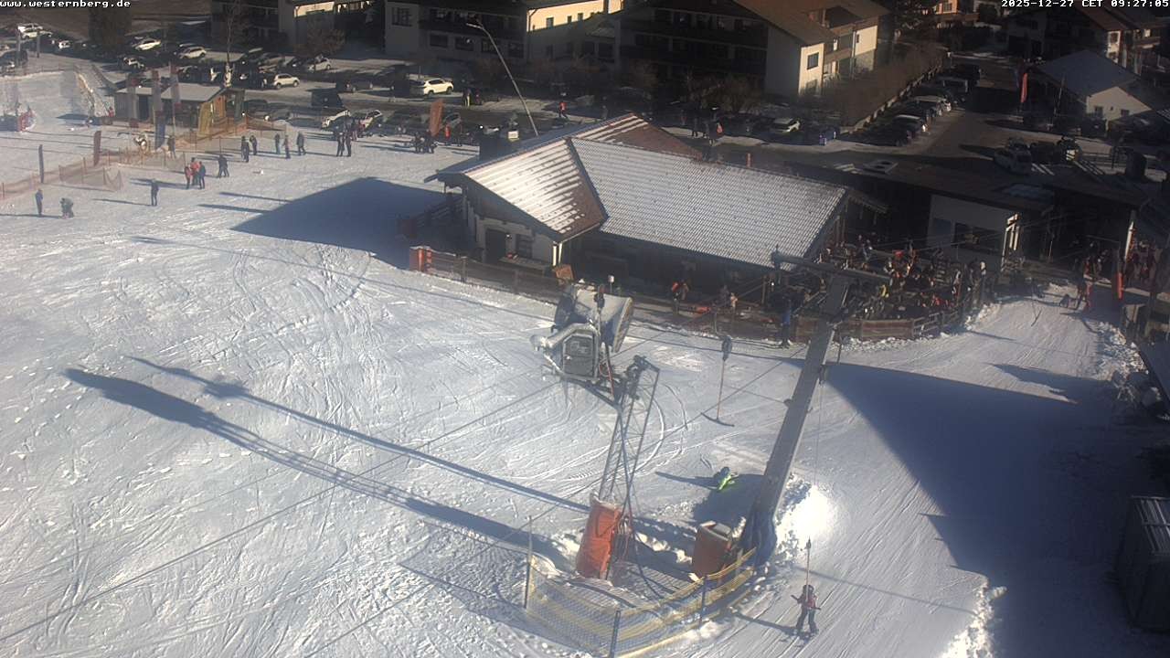 Archiv Foto Webcam Ruhpolding: Wirtshaus und Talstation Lift Westernberg