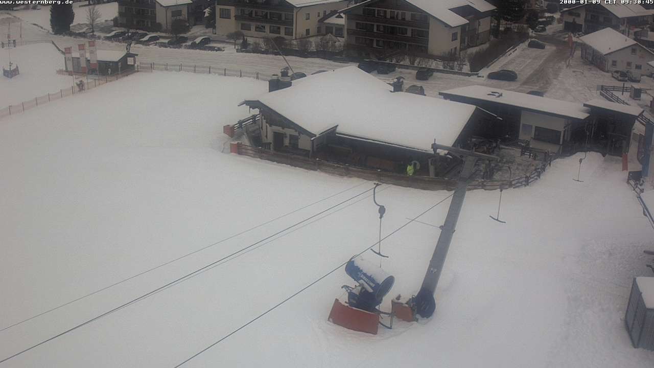 Archiv Foto Webcam Ruhpolding: Wirtshaus und Talstation Lift Westernberg