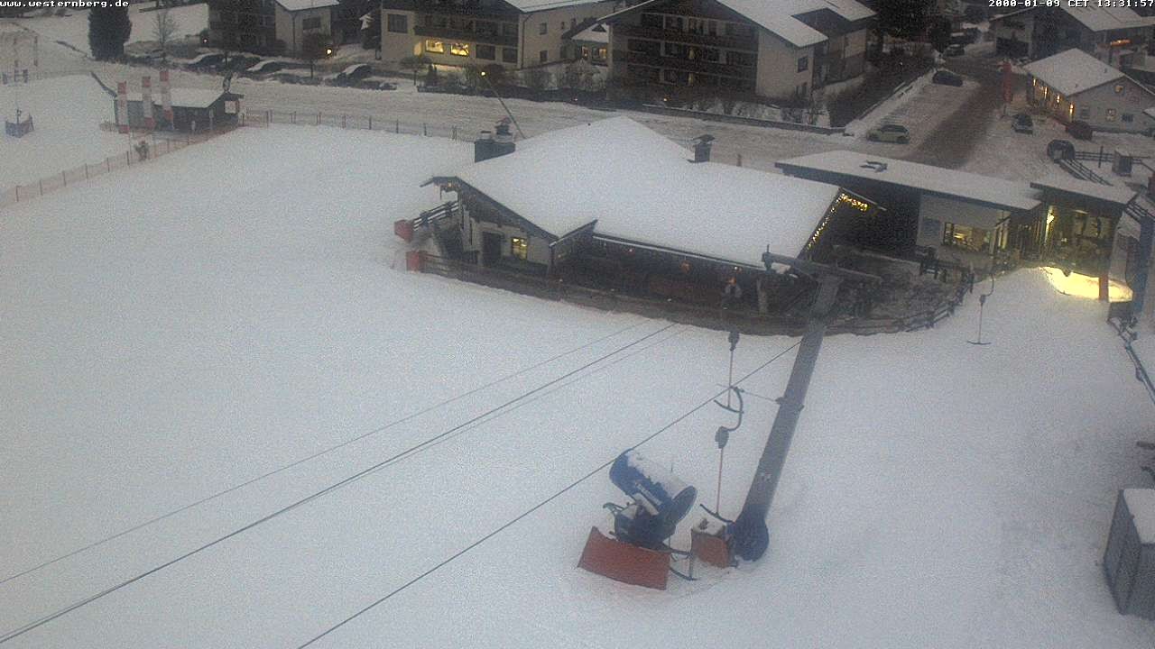 Archiv Foto Webcam Ruhpolding: Wirtshaus und Talstation Lift Westernberg