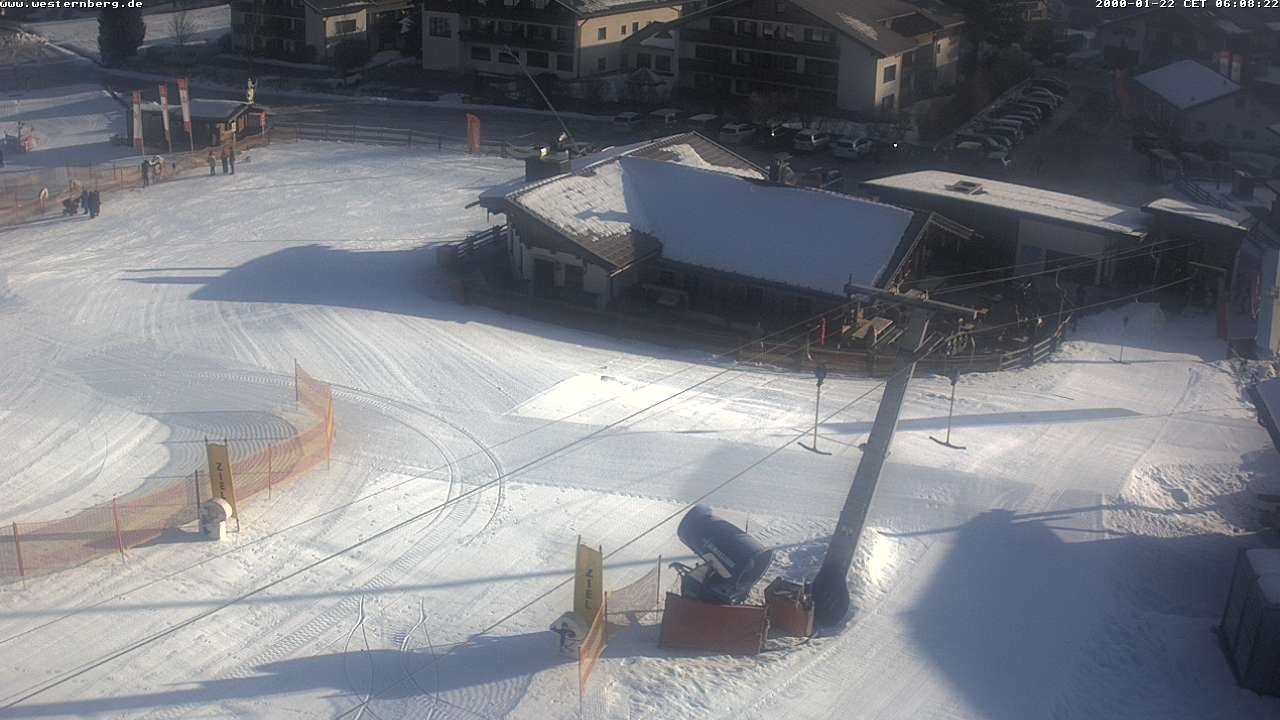 Archiv Foto Webcam Ruhpolding: Wirtshaus und Talstation Lift Westernberg