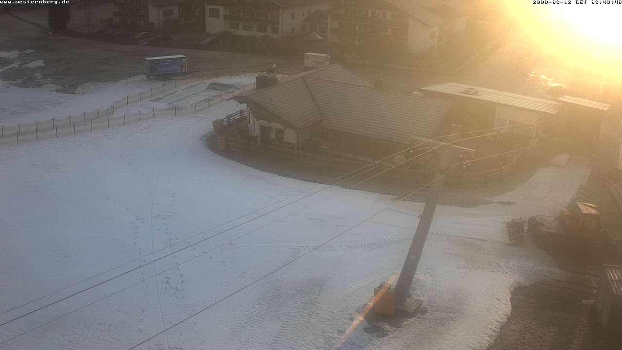 Archiv Foto Webcam Ruhpolding: Wirtshaus und Talstation Lift Westernberg