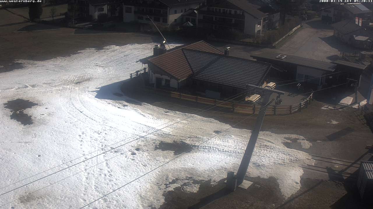 Archiv Foto Webcam Ruhpolding: Wirtshaus und Talstation Lift Westernberg