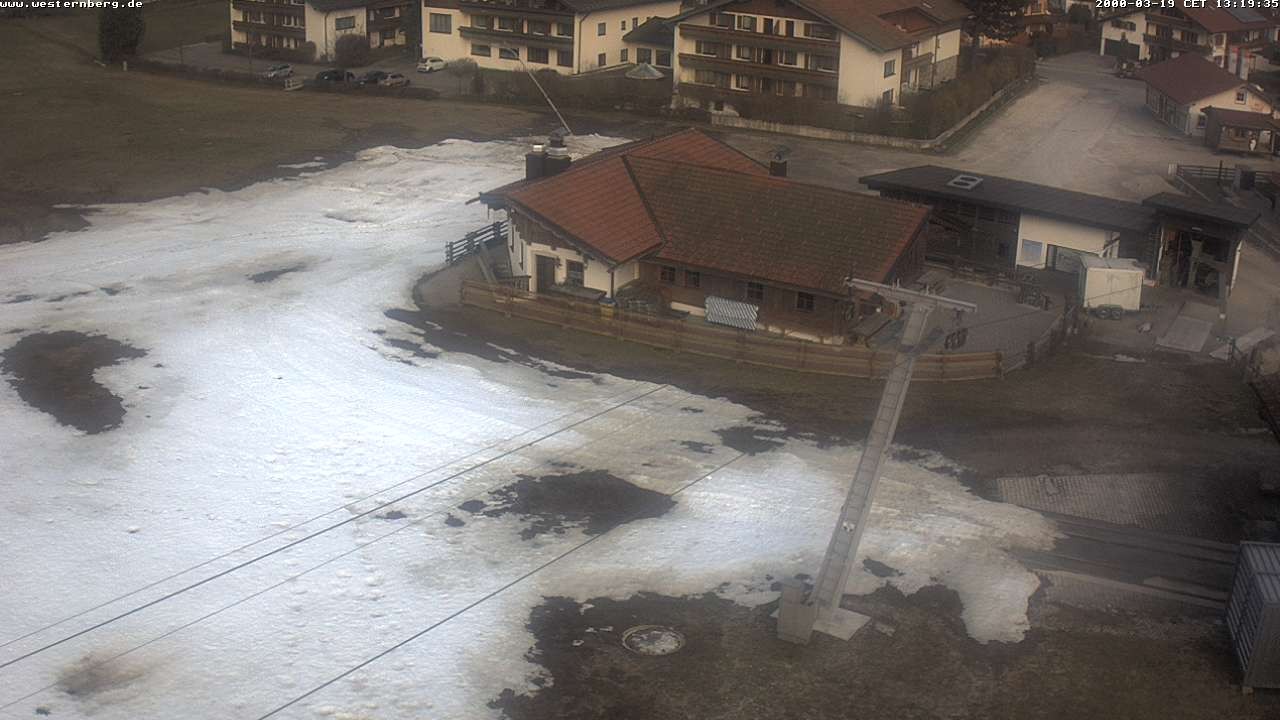 Archiv Foto Webcam Ruhpolding: Wirtshaus und Talstation Lift Westernberg