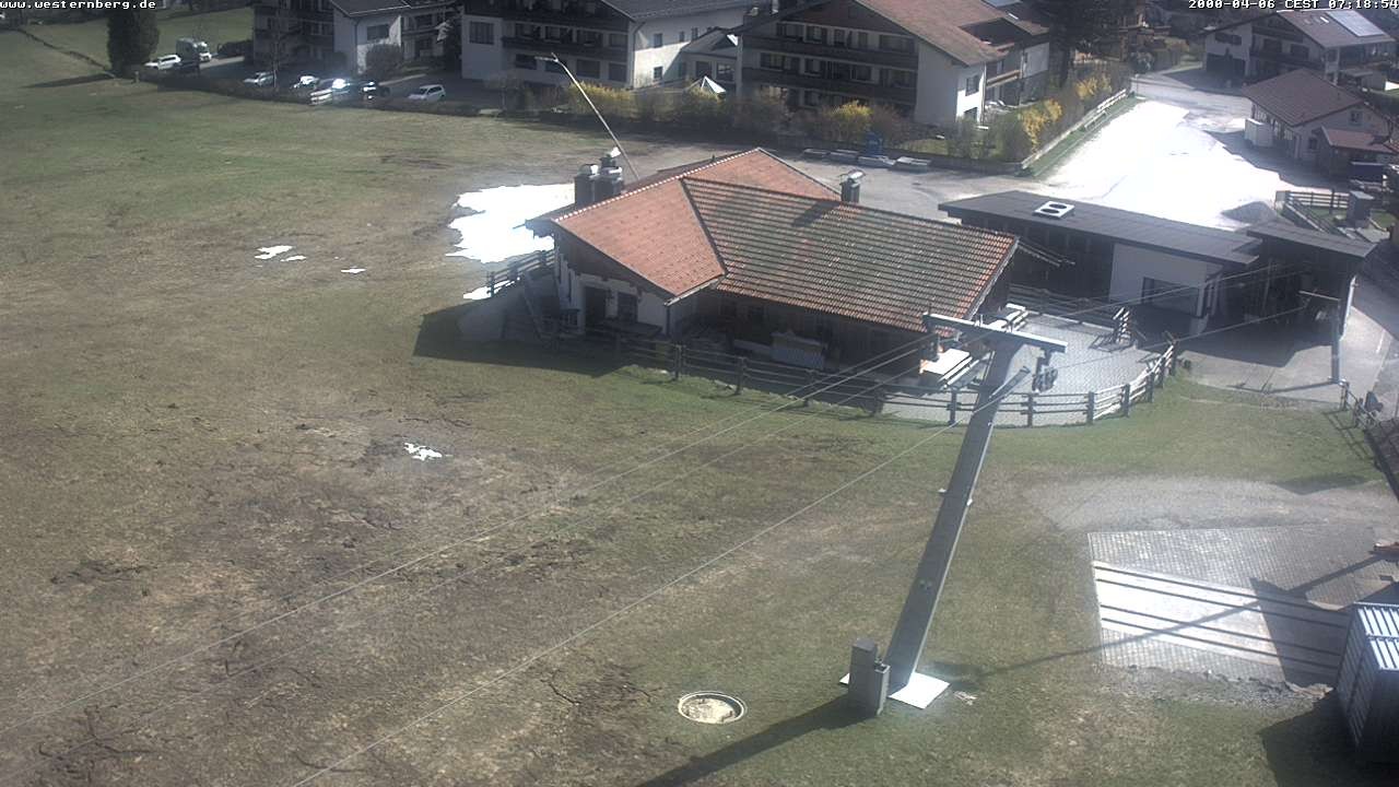 Archiv Foto Webcam Ruhpolding: Wirtshaus und Talstation Lift Westernberg