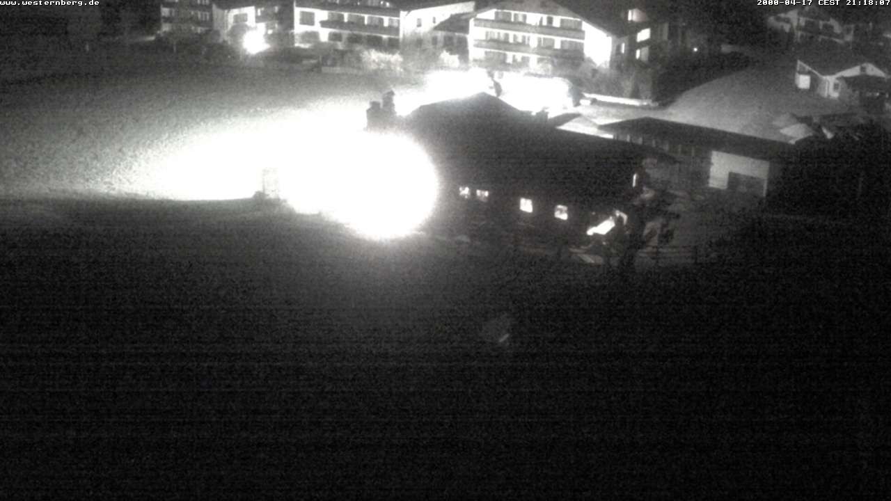 Archiv Foto Webcam Ruhpolding: Wirtshaus und Talstation Lift Westernberg