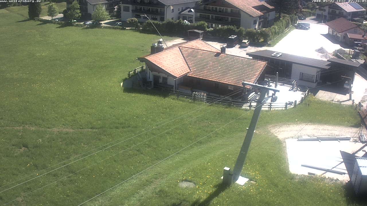 Archiv Foto Webcam Ruhpolding: Wirtshaus und Talstation Lift Westernberg