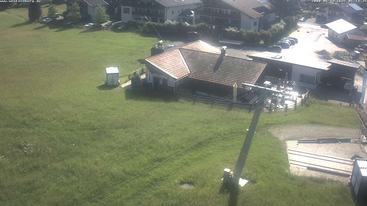 Archiv Foto Webcam Ruhpolding: Wirtshaus und Talstation Lift Westernberg
