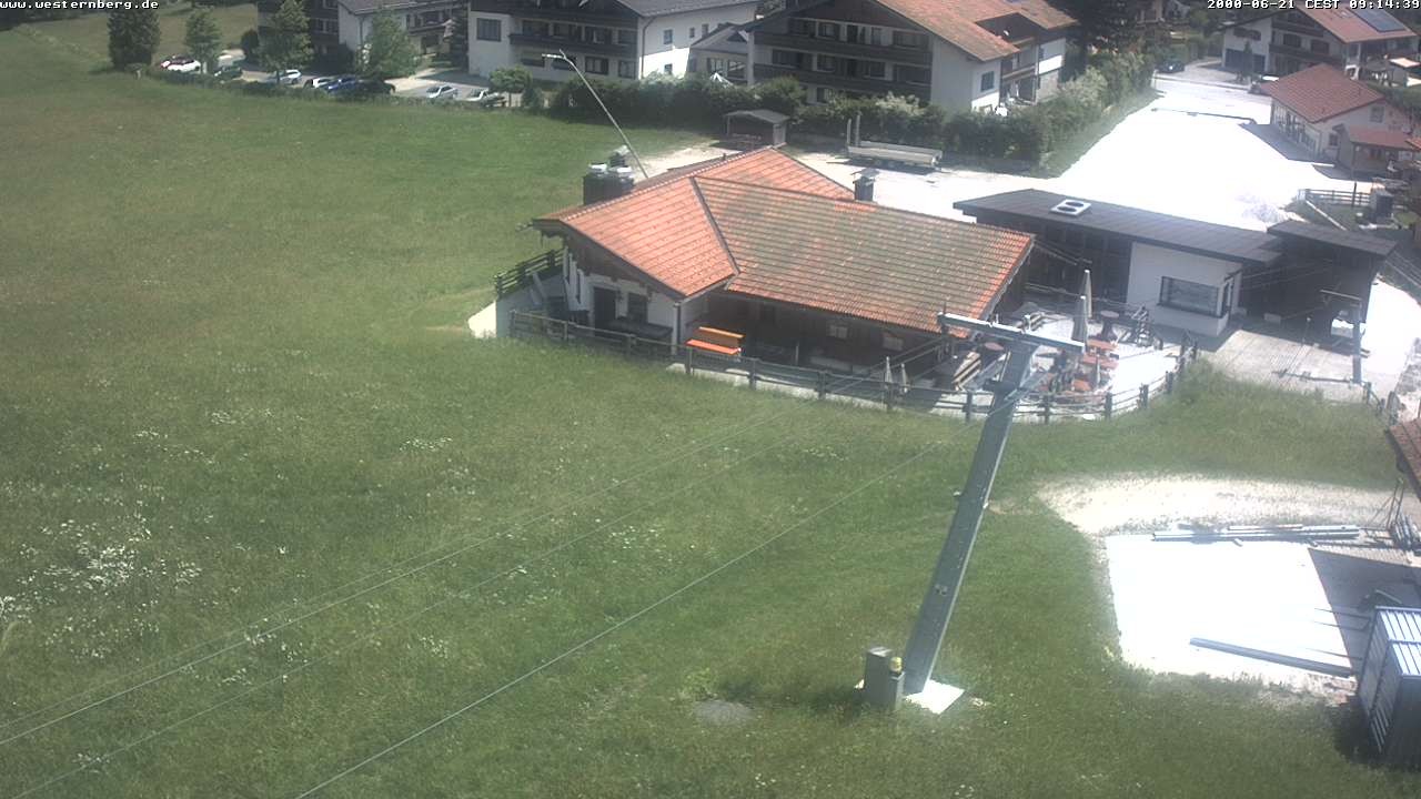 Archiv Foto Webcam Ruhpolding: Wirtshaus und Talstation Lift Westernberg