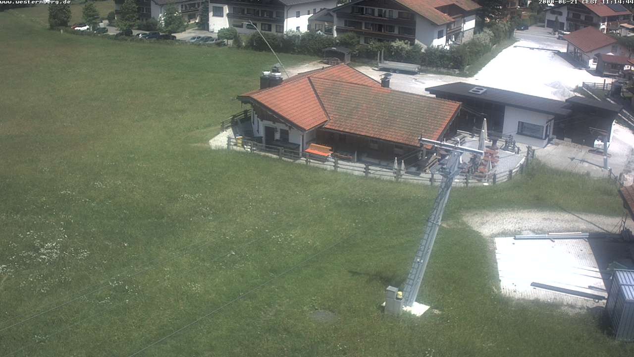 Archiv Foto Webcam Ruhpolding: Wirtshaus und Talstation Lift Westernberg