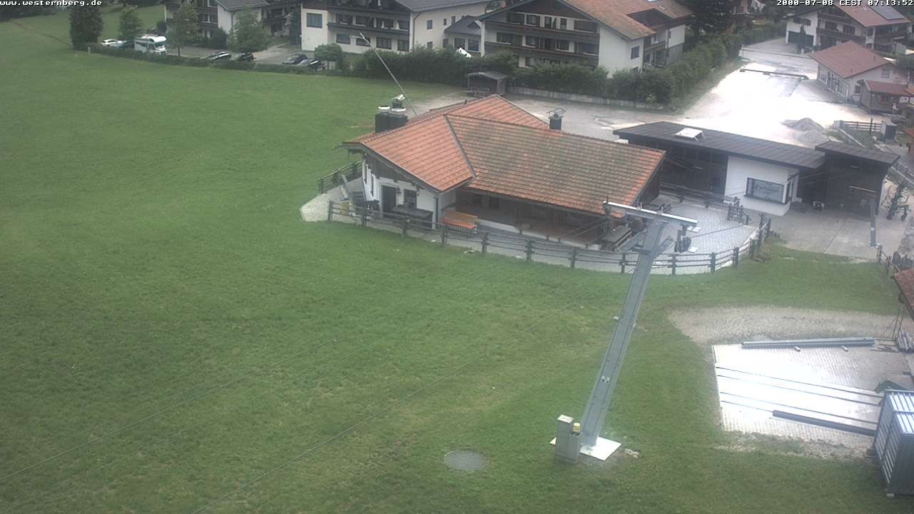 Archiv Foto Webcam Ruhpolding: Wirtshaus und Talstation Lift Westernberg