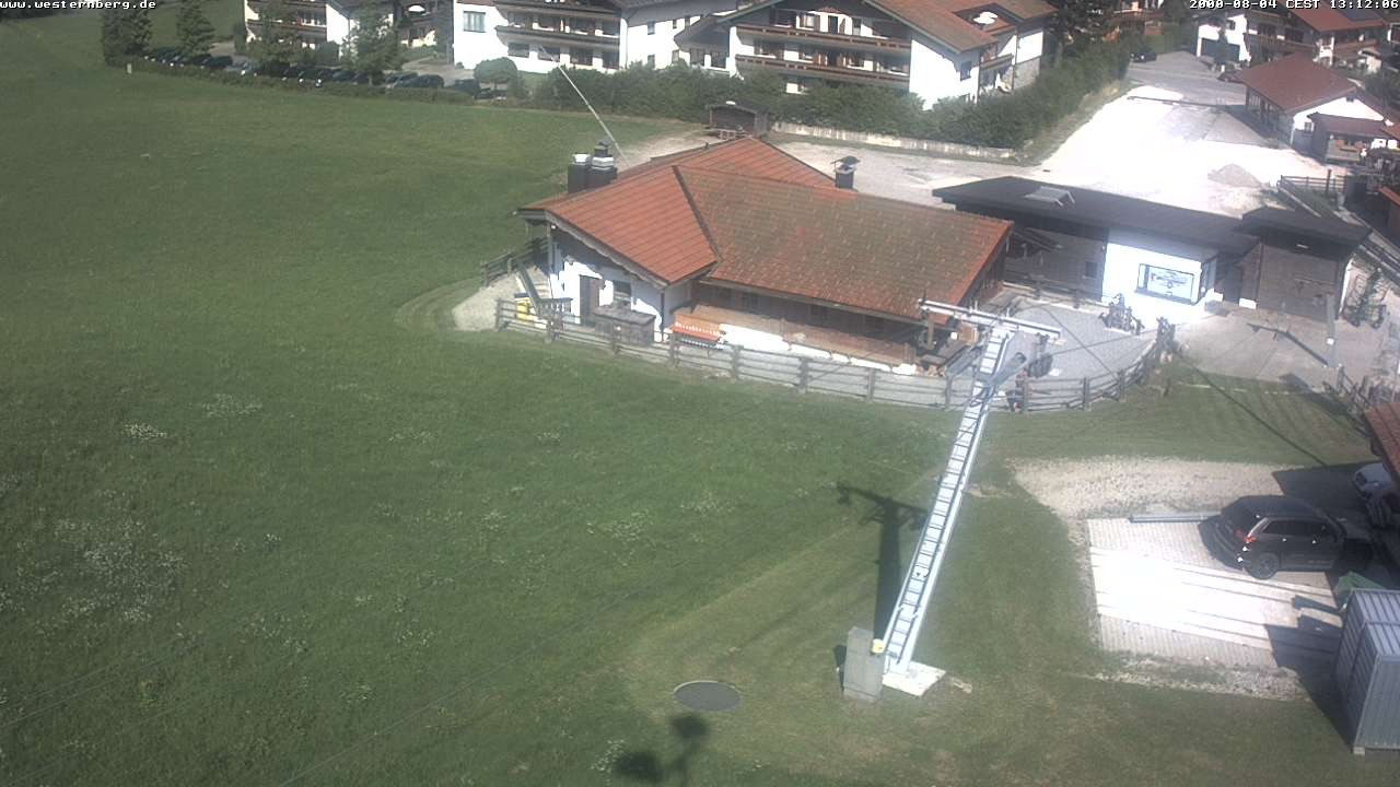 Archiv Foto Webcam Ruhpolding: Wirtshaus und Talstation Lift Westernberg