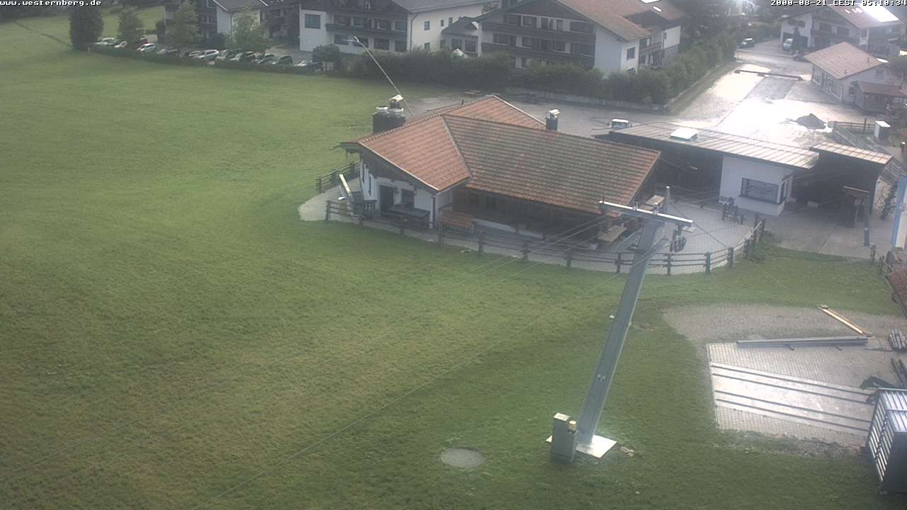 Archiv Foto Webcam Ruhpolding: Wirtshaus und Talstation Lift Westernberg