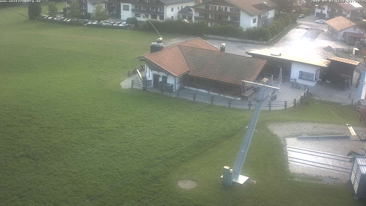 Archiv Foto Webcam Ruhpolding: Wirtshaus und Talstation Lift Westernberg