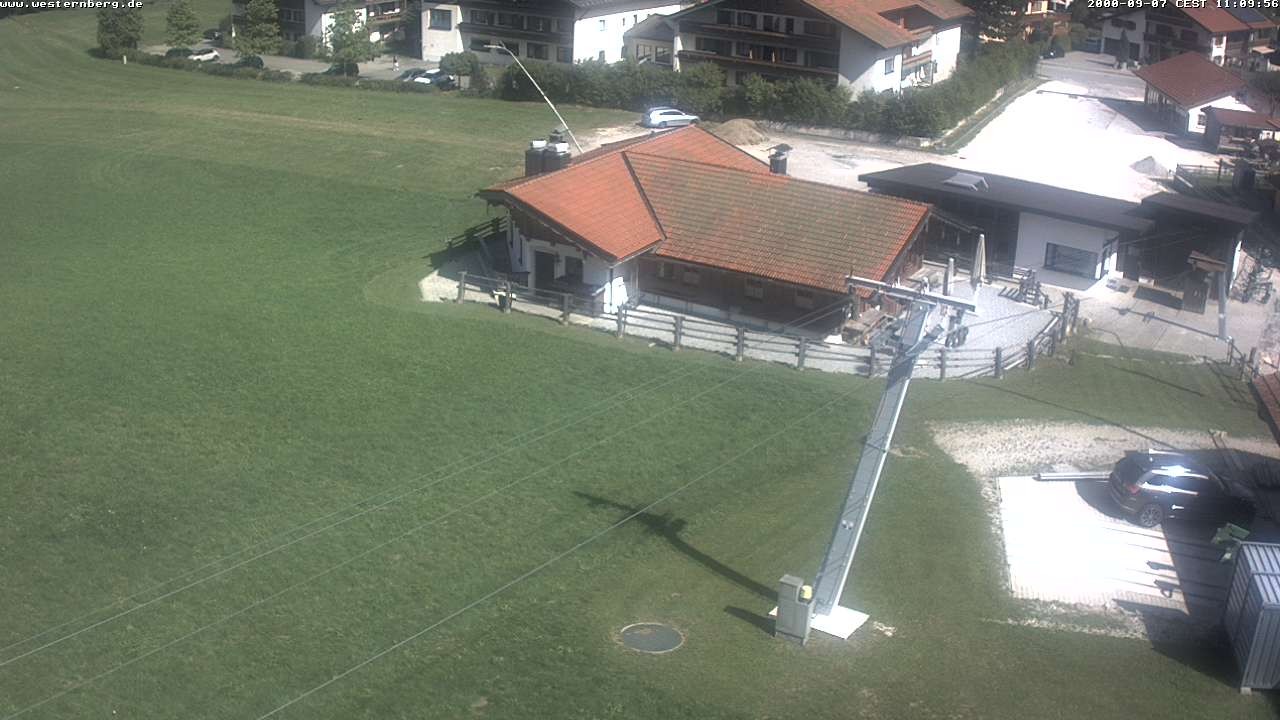 Archiv Foto Webcam Ruhpolding: Wirtshaus und Talstation Lift Westernberg