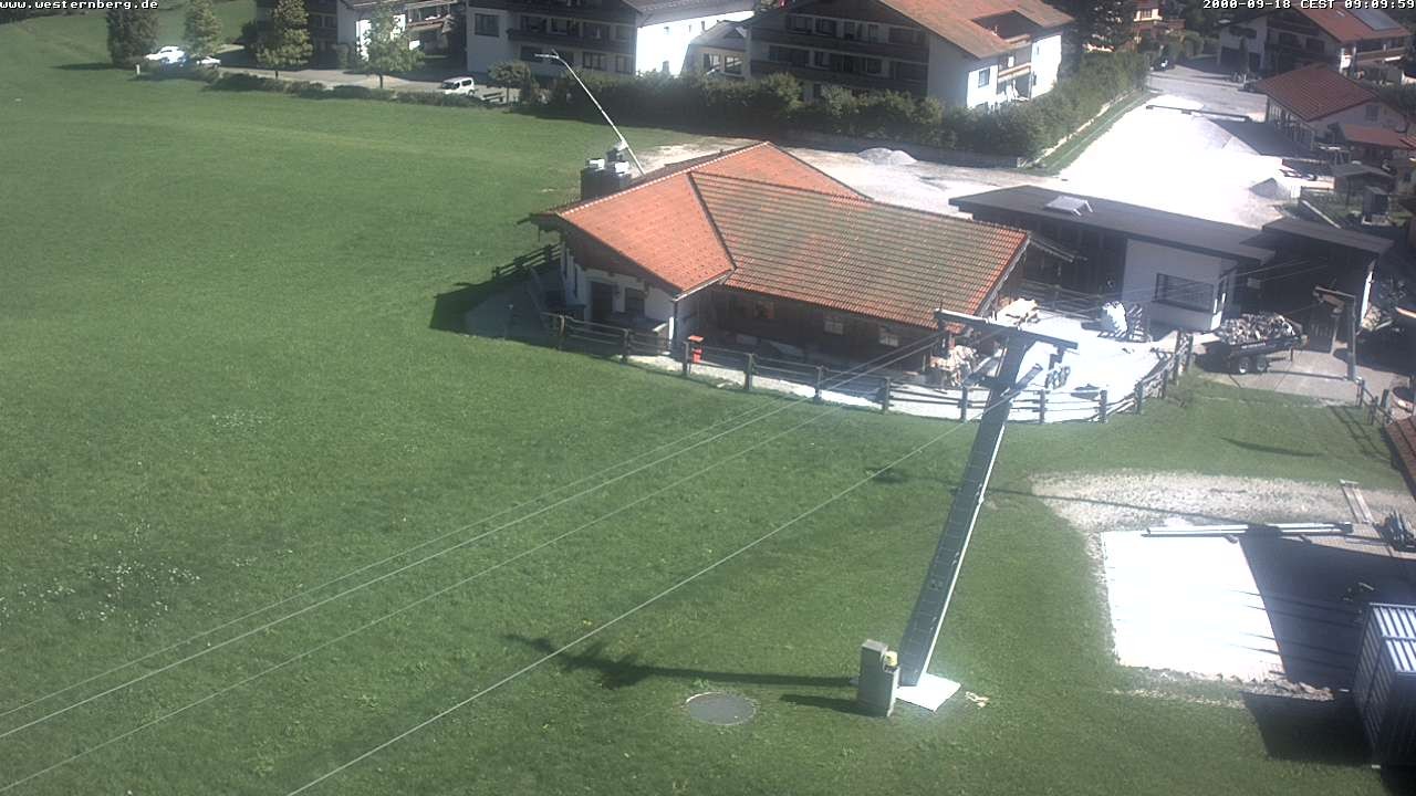 Archiv Foto Webcam Ruhpolding: Wirtshaus und Talstation Lift Westernberg