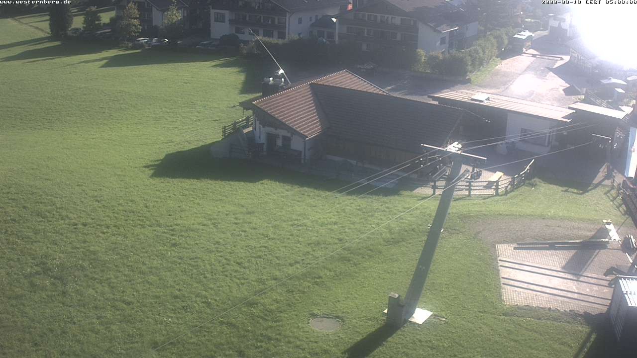 Archiv Foto Webcam Ruhpolding: Wirtshaus und Talstation Lift Westernberg