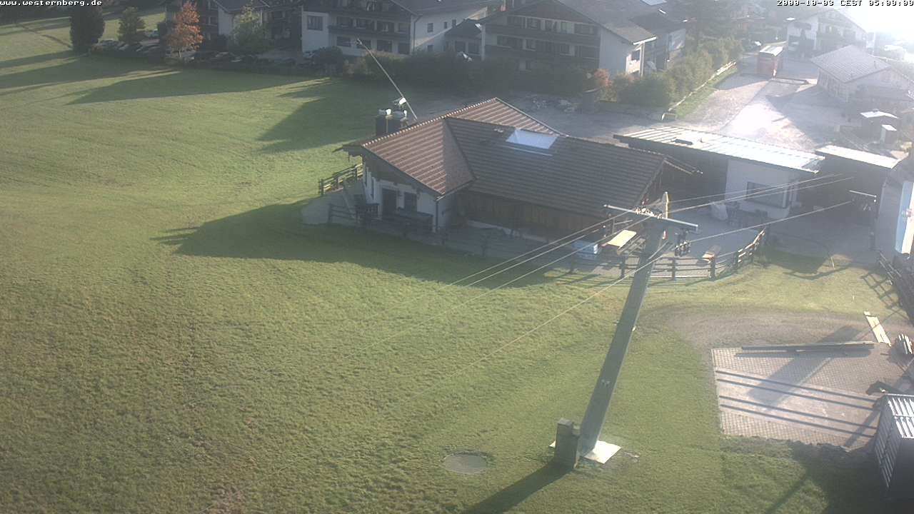 Archiv Foto Webcam Ruhpolding: Wirtshaus und Talstation Lift Westernberg