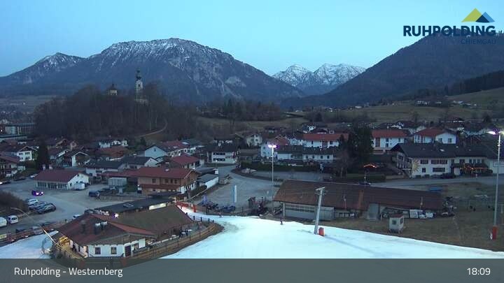 Archived image Webcam Ski pistes in Ruhpolding, western mountain