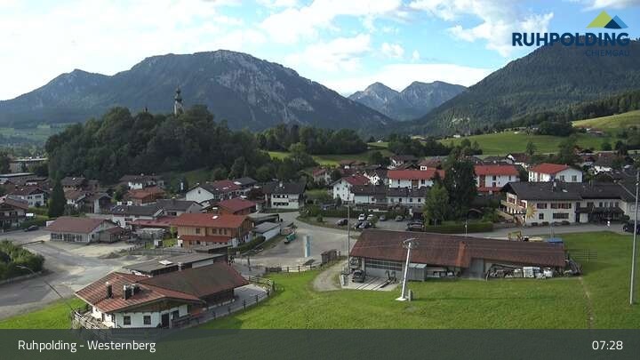 Archiv Foto Webcam Ruhpolding: Lift und Skipiste am Westernberg