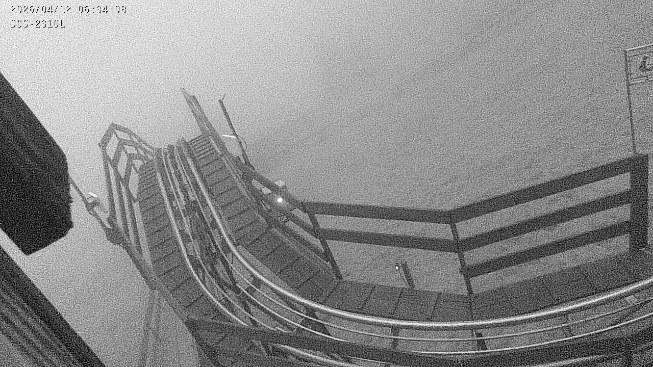 Archived image Webcam Mehliskopf - View Toboggan run