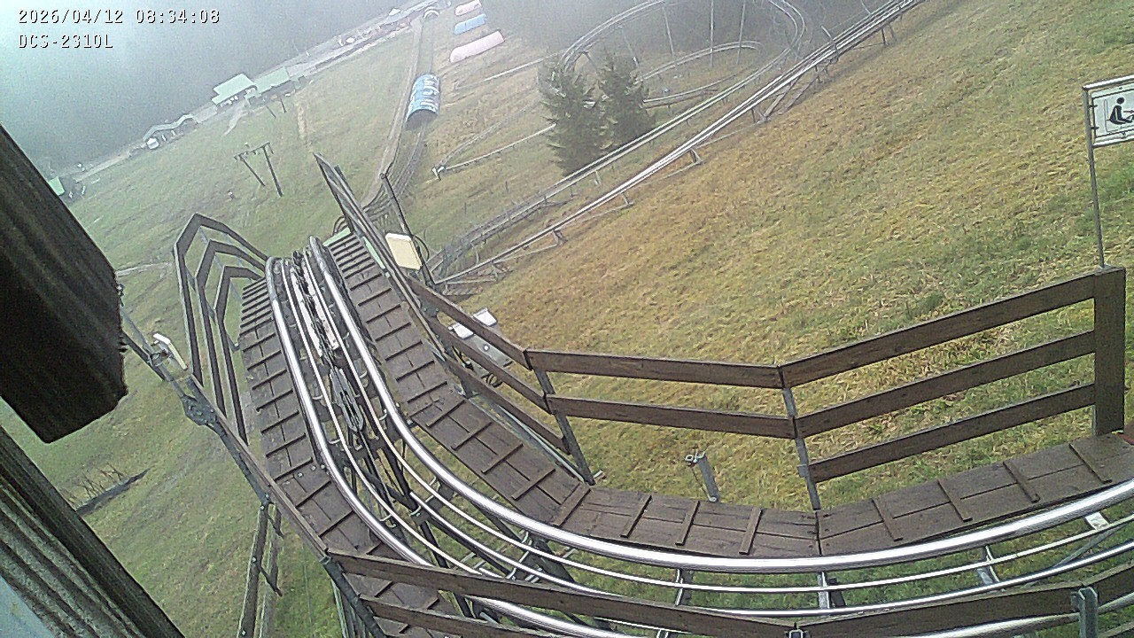 Archived image Webcam Mehliskopf - View Toboggan run