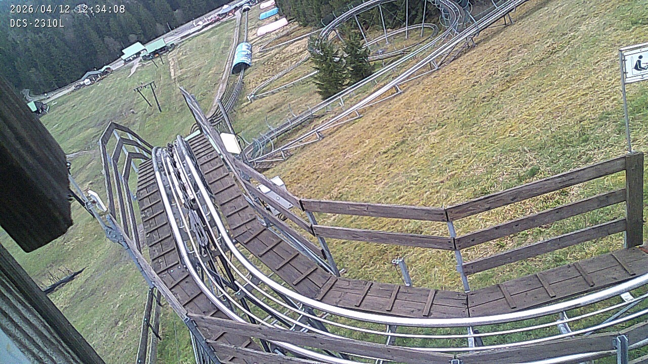 Archived image Webcam Mehliskopf - View Toboggan run