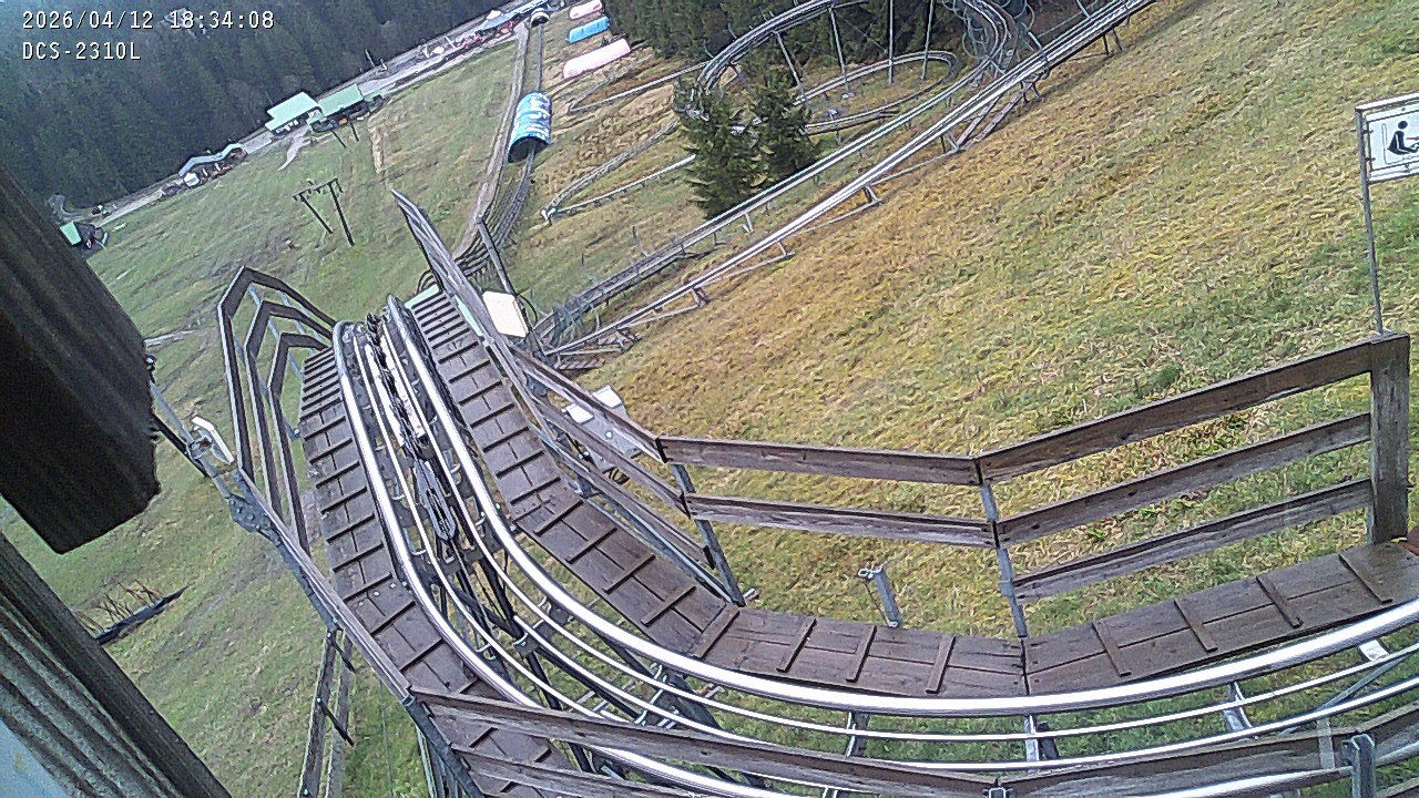 Archived image Webcam Mehliskopf - View Toboggan run