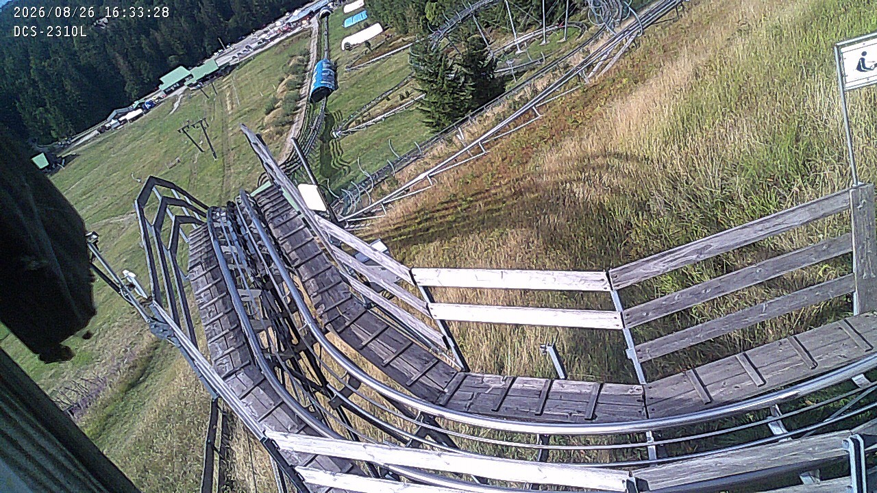 Archived image Webcam Mehliskopf - View Toboggan run