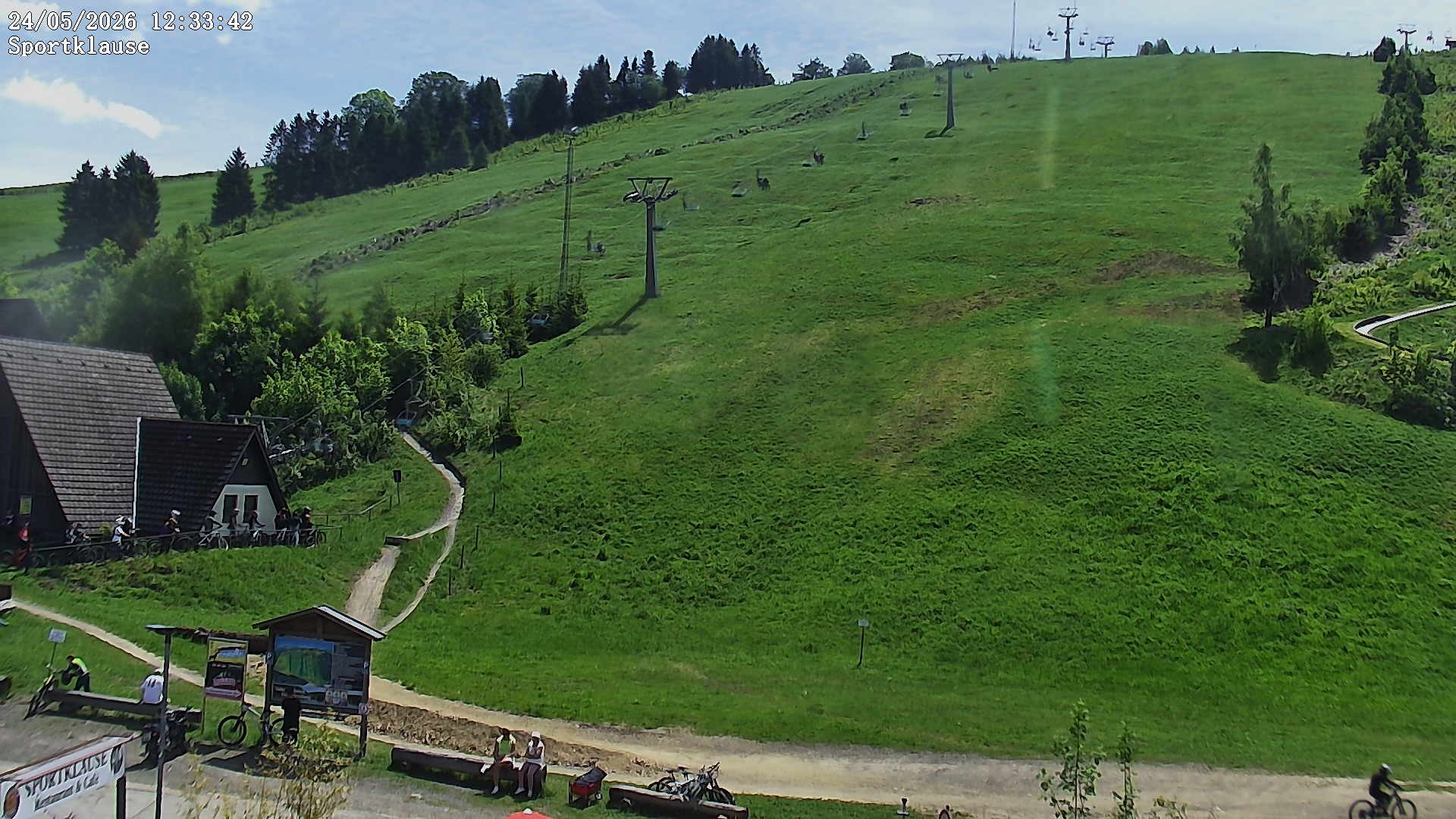 Archived image Webcam Sportklause at Matthias-Schmidt-Berg