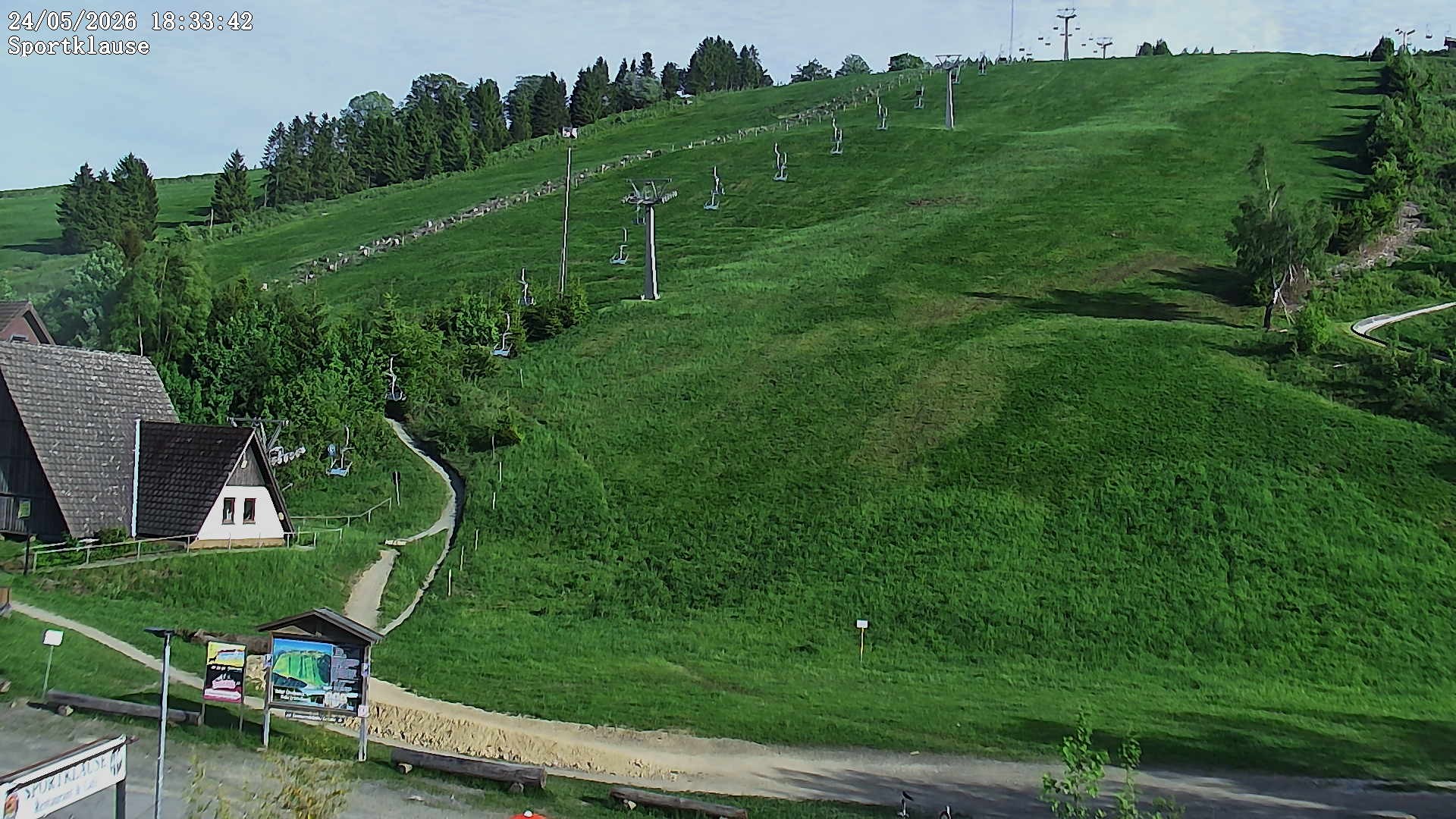 Archived image Webcam Sportklause at Matthias-Schmidt-Berg
