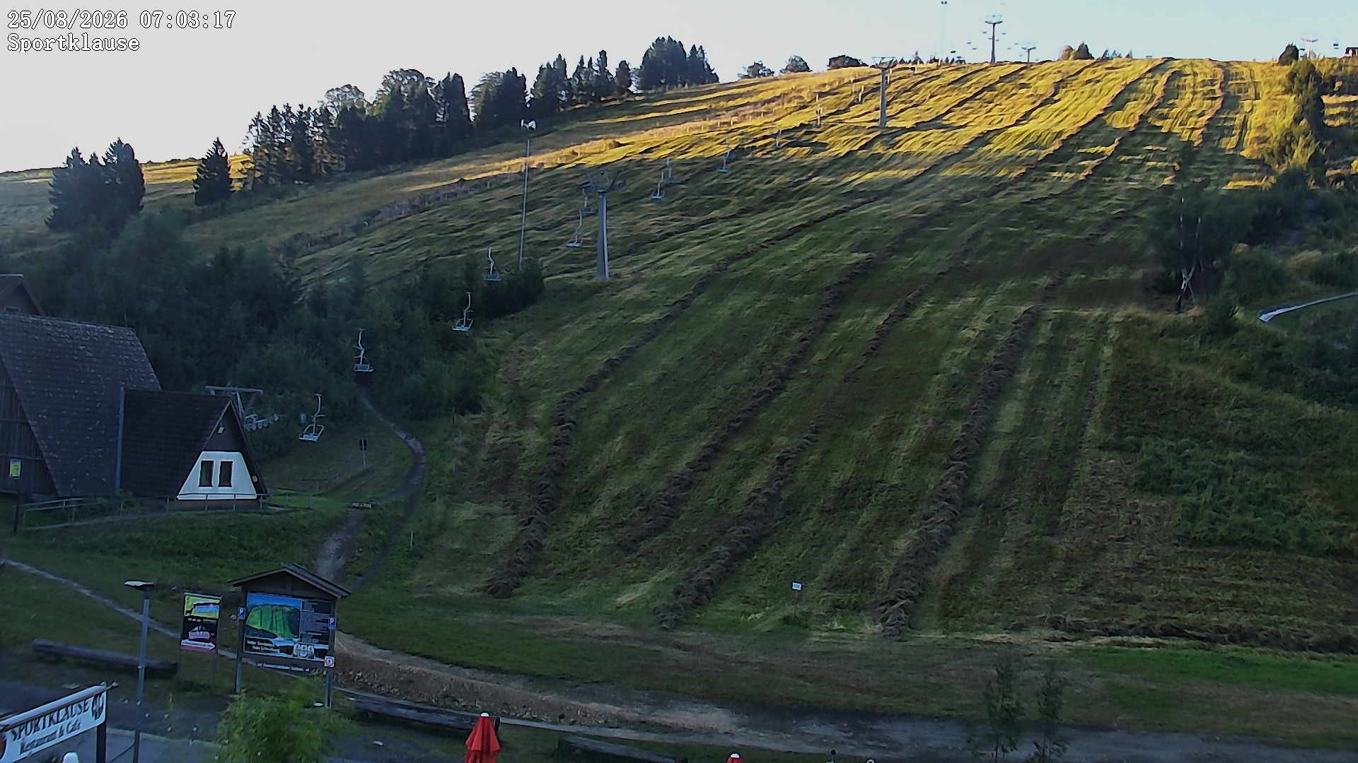 Archived image Webcam Sportklause at Matthias-Schmidt-Berg