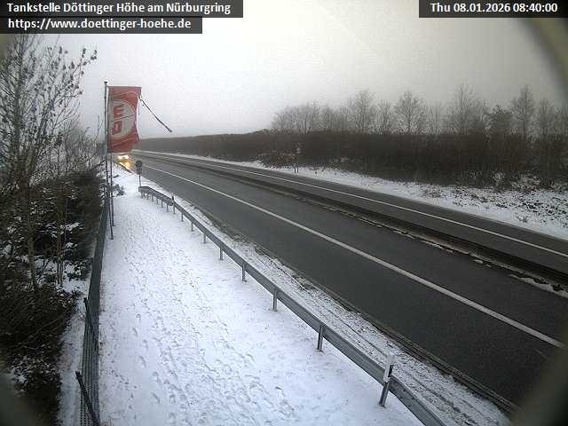 Archiv Foto Webcam Blick zur Nürburg