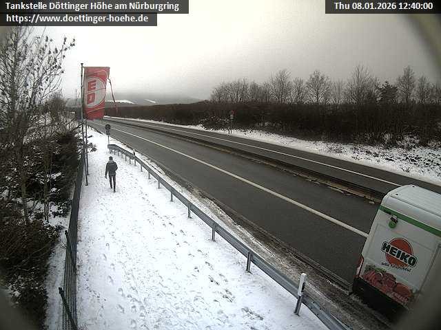 Archiv Foto Webcam Blick zur Nürburg