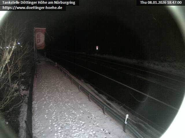 Archiv Foto Webcam Blick zur Nürburg