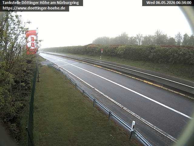 Archiv Foto Webcam Blick zur Nürburg