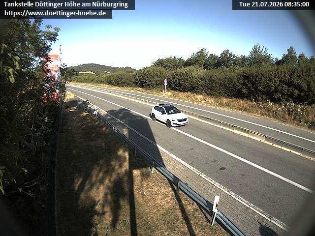 Archiv Foto Webcam Blick zur Nürburg