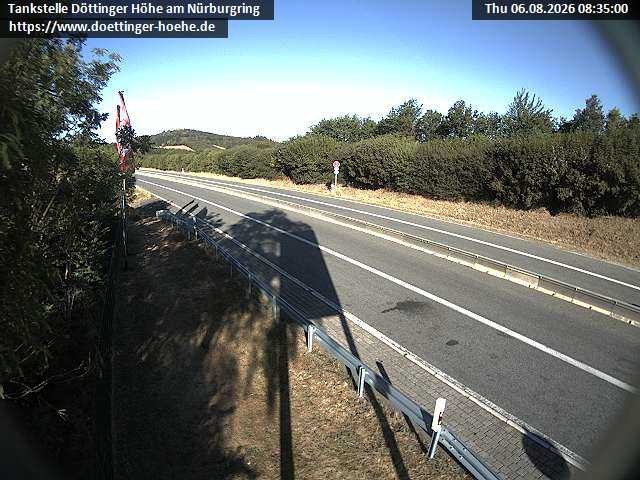 Archiv Foto Webcam Blick zur Nürburg