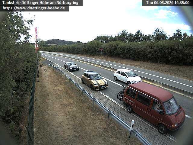 Archiv Foto Webcam Blick zur Nürburg