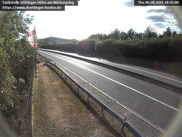 Archiv Foto Webcam Blick zur Nürburg