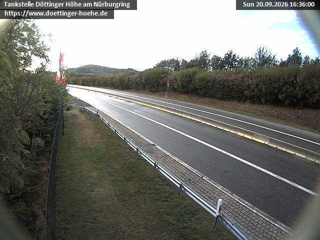 Archiv Foto Webcam Blick zur Nürburg