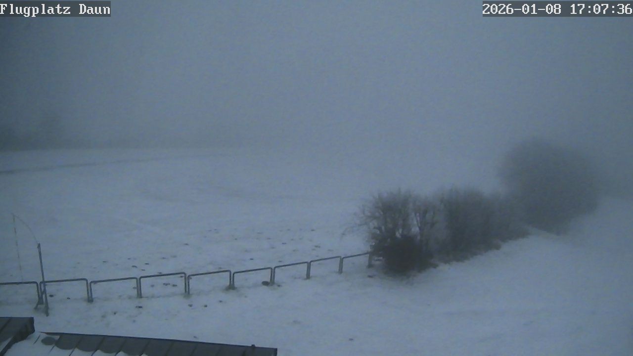 Archiv Foto Webcam Daun - Flugplatz