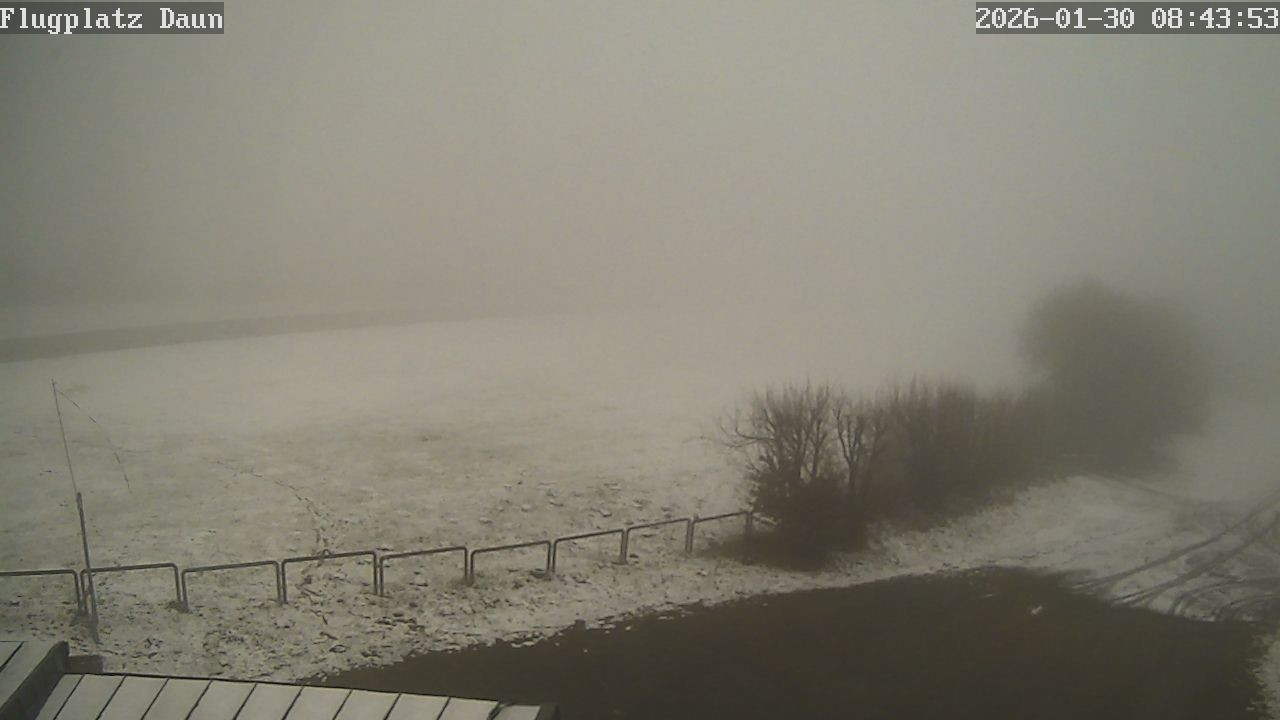 Archived image Webcam Daun, Airfield