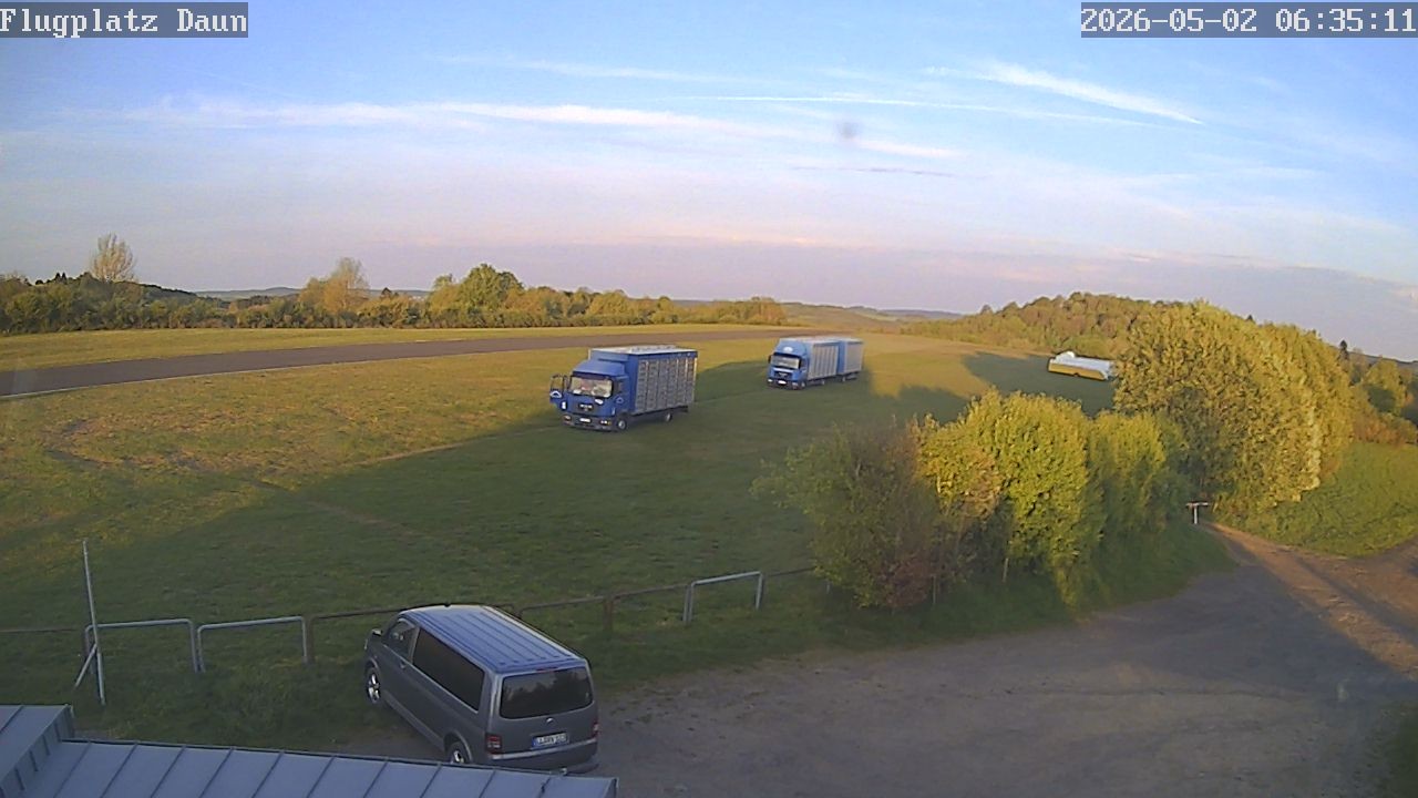 Archiv Foto Webcam Daun - Flugplatz
